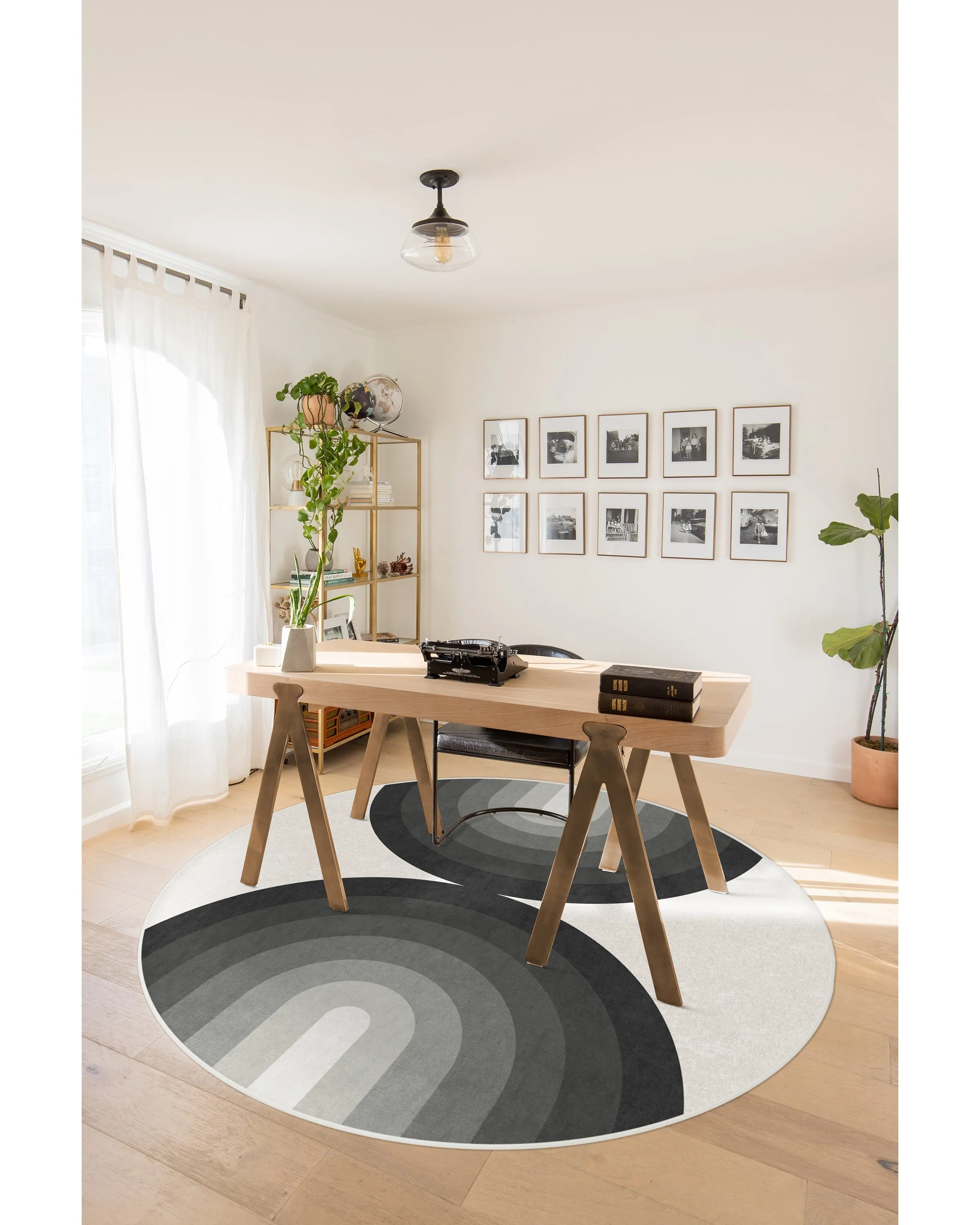 Absida Greyscale Rug