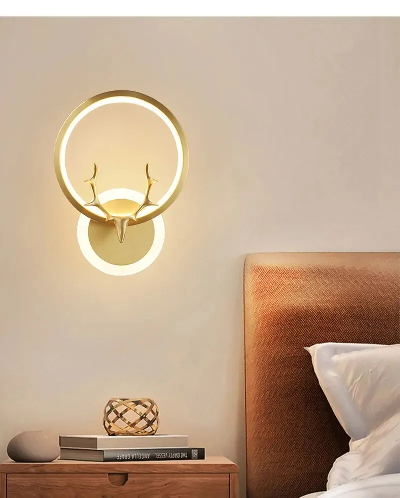 Black/Golden Round Tunnie Deer Modern Simple Wall Lamp