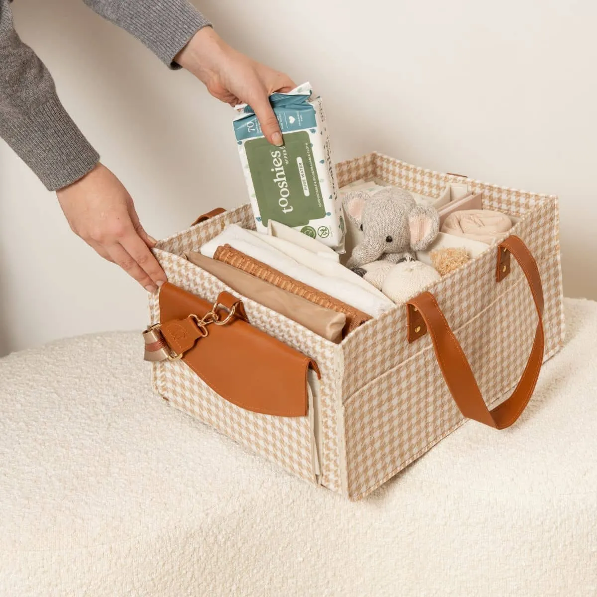 Bunnie Caddie Deluxe Nappy Organiser - Houndstooth Tan