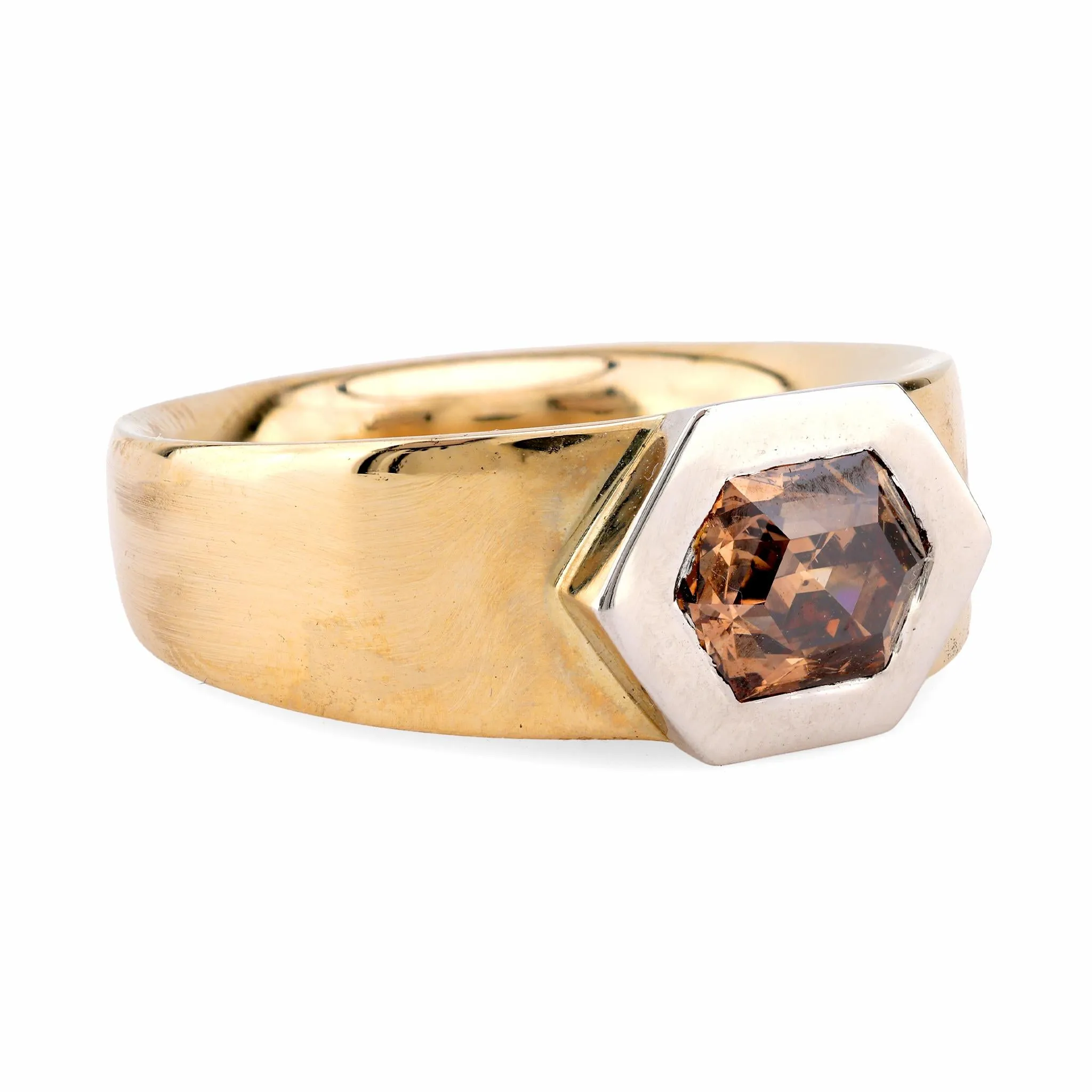 Contemporary 1.29 Carat Fancy Brown Hexagon Cut Diamond 18K Yellow Gold Band