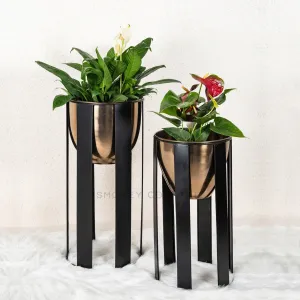 Modern Shaped Planter - Set Of 2