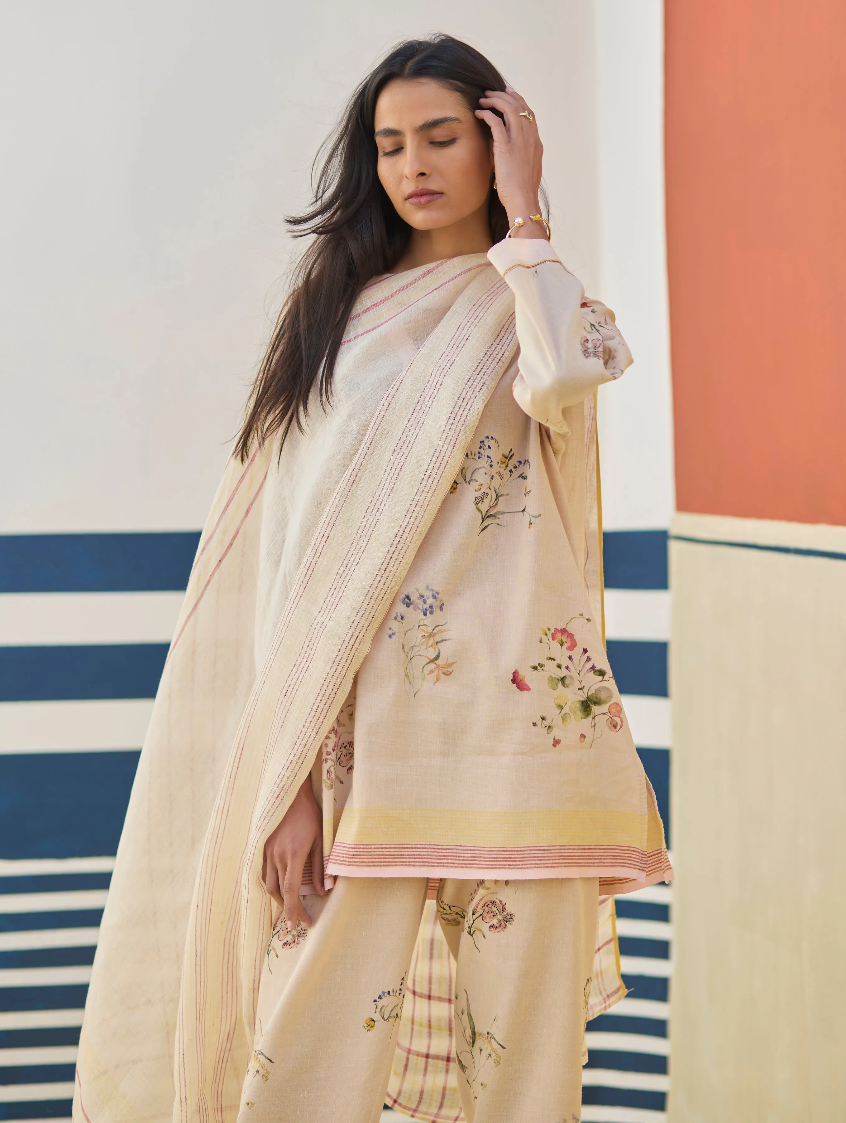 Raha Watercolour Floral Kurta - Sand